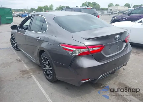 2018 Toyota Camry Se из США, поврежденный, VIN 4T1B11HK7JU615927